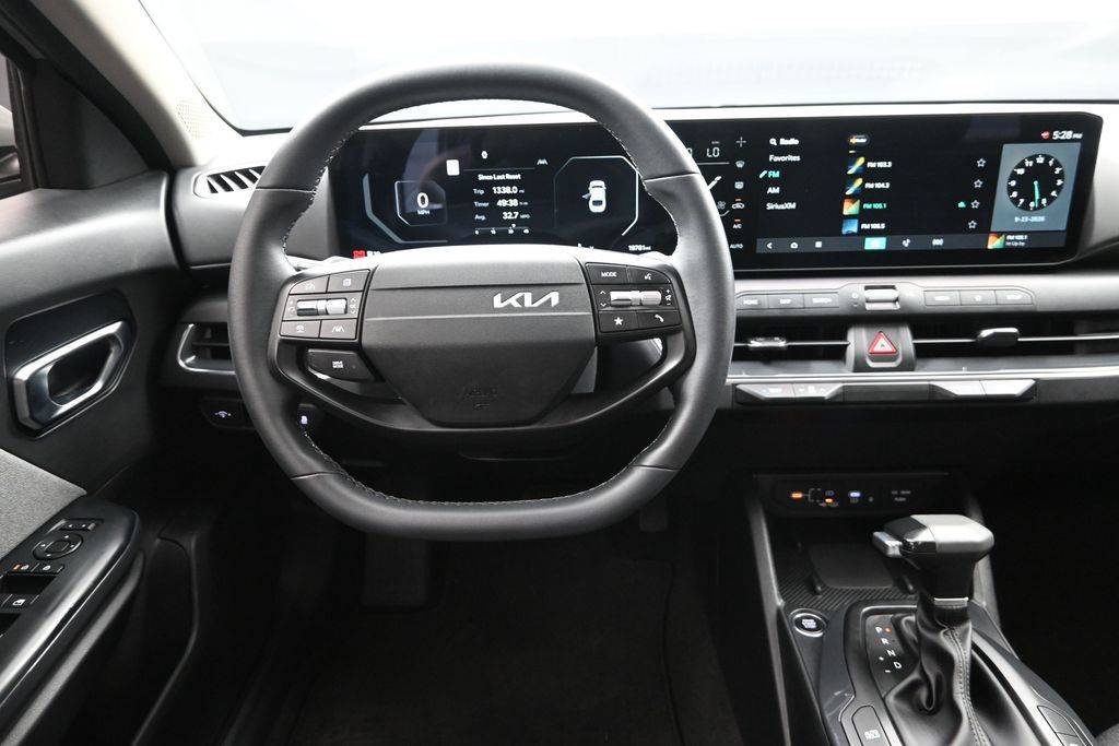 Certified 2025 Kia K4 EX FWD image 29