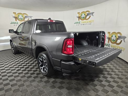 Used 2025 RAM 1500 Laramie AWD/4WD image 35