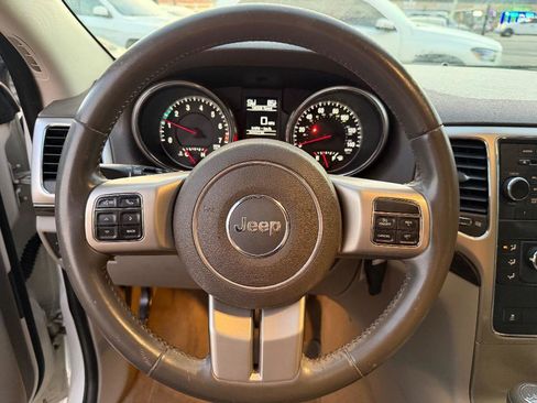 Used 2012 Jeep Grand Cherokee Laredo image 19