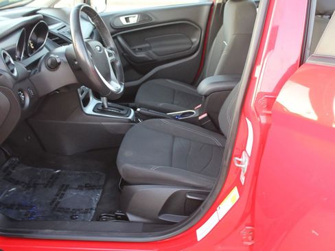 Used 2014 Ford Fiesta SE w/ SE Fuel Economy Package image 2