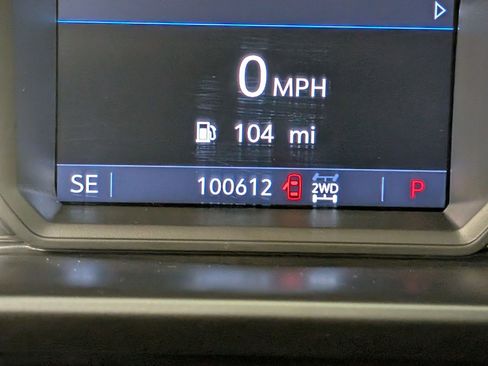 Used 2019 GMC Sierra 1500 SLE w/ SLE Value Package image 21