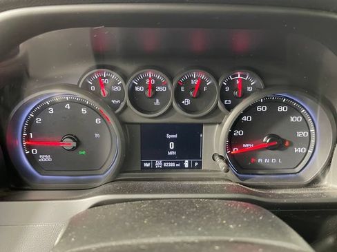 Used 2020 Chevrolet Silverado 1500 Custom w/ Custom Value Package AWD/4WD image 5