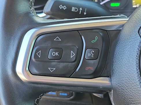 Used 2023 Jeep Wrangler Sahara w/ Cold Weather Group image 28