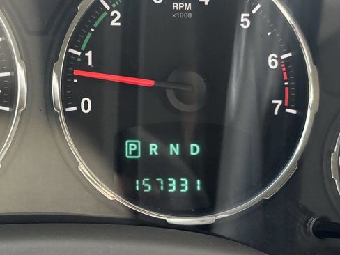 Used 2011 Jeep Liberty Sport image 7