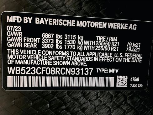 Used 2024 BMW iX xDrive50 w/ Sport Package AWD/4WD image 31