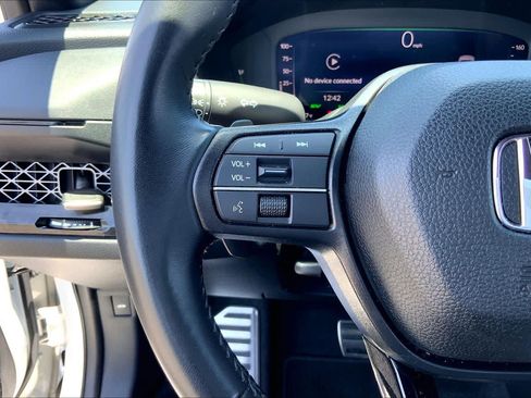 Used 2025 Honda Accord Sport image 23