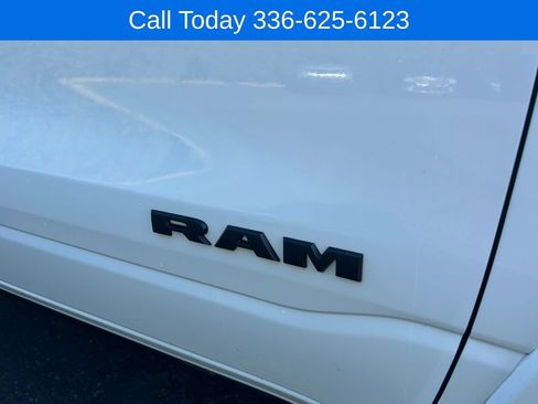 Used 2025 RAM 1500 Laramie w/ Night Edition AWD/4WD image 12
