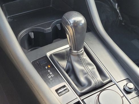 Used 2020 MAZDA MAZDA3 Sedan w/ Select Package image 26