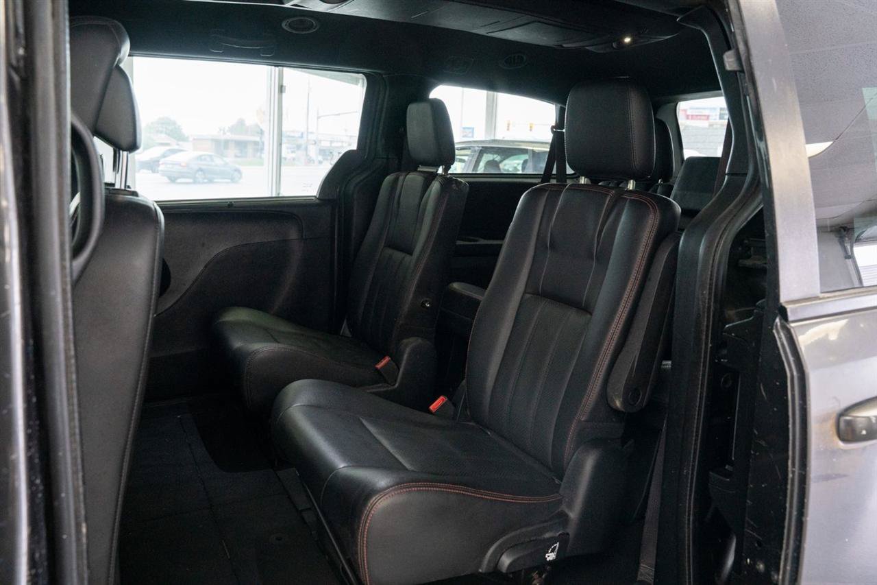 Used 2019 Dodge Grand Caravan GT FWD image 21