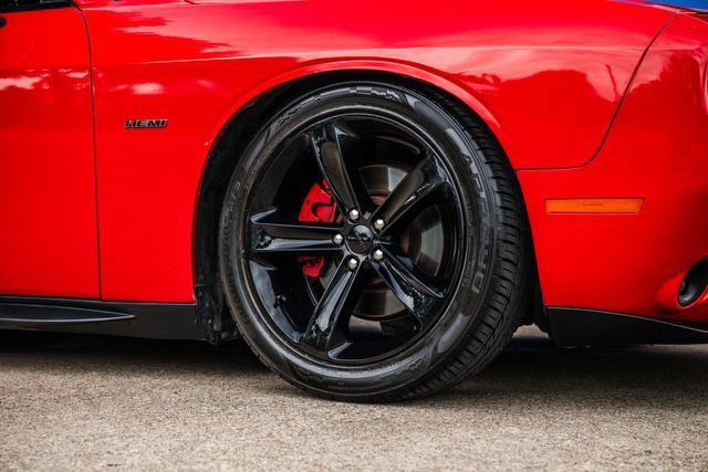 Used 2015 Dodge Challenger R/T w/ Quick Order Package 28B R/T RWD image 54