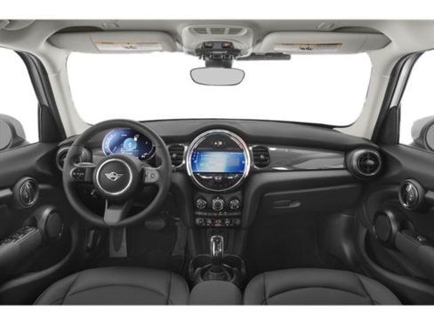 Used 2023 MINI Cooper 4-Door Hardtop FWD image 8