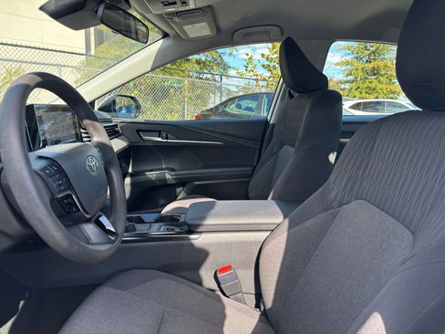 Used 2025 Toyota Camry LE image 25