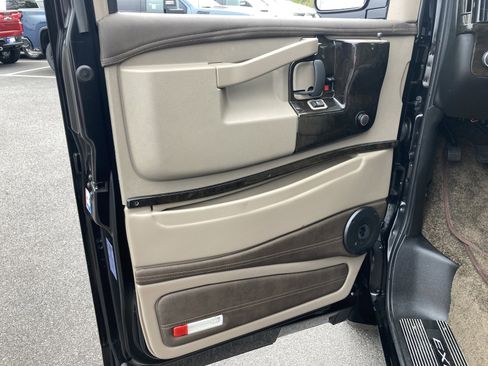 New 2025 GMC Savana 2500 w/ Driver Convenience Package image 13
