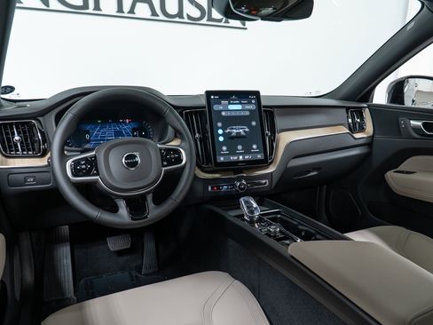 New 2026 Volvo XC60 B5 Plus w/ Protection Package Premier image 16