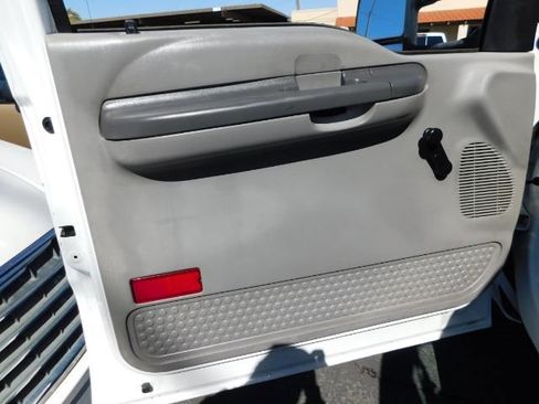 Used 2000 Ford F450 XL image 10