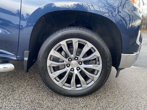 Used 2022 Chevrolet Silverado 1500 LT image 10