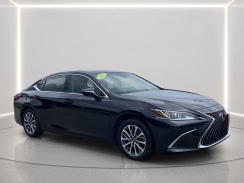 Used 2023 Lexus ES 350 w/ Accessory Package (Z1) FWD image 6