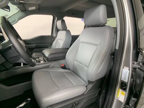 Used 2025 Ford F150 Lightning Flash AWD/4WD image 19