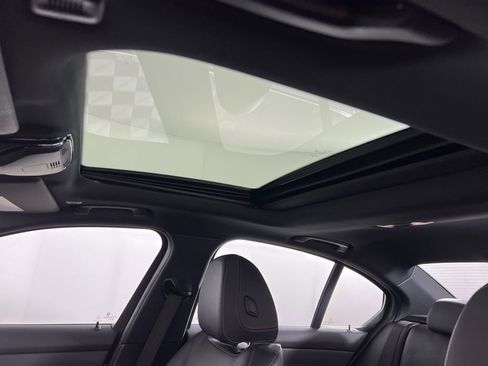 Used 2021 BMW 330i xDrive Sedan w/ Premium Package image 23