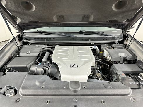 Used 2016 Lexus GX 460 w/ Premium Package AWD/4WD image 35