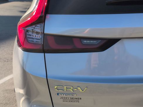 Used 2023 Honda CR-V Sport image 11