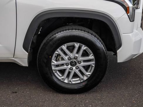 Used 2023 Toyota Tundra SR5 w/ SR5 Convenience Package AWD/4WD image 7