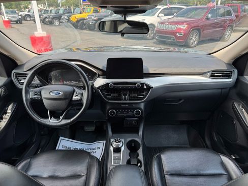 Used 2020 Ford Escape SEL AWD/4WD image 21