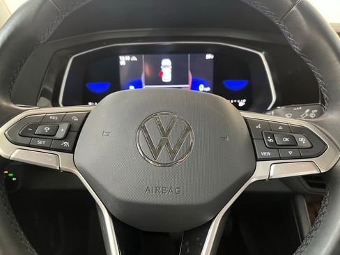 Used 2022 Volkswagen Jetta SE image 22