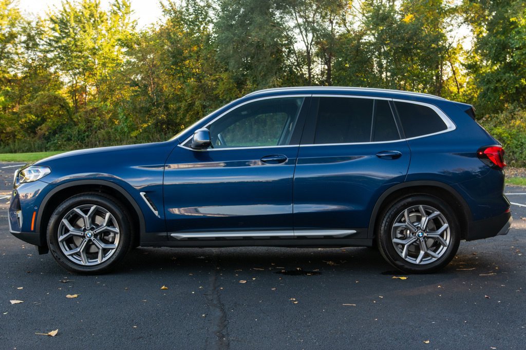 Certified 2024 BMW X3 xDrive30i w/ Premium Package AWD/4WD image 4