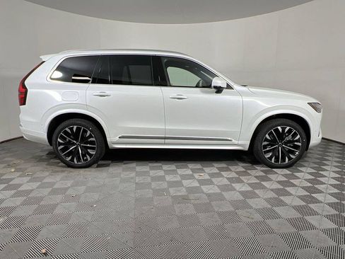 Used 2026 Volvo XC90 T8 Plus w/ Protection Package Premier AWD/4WD image 9