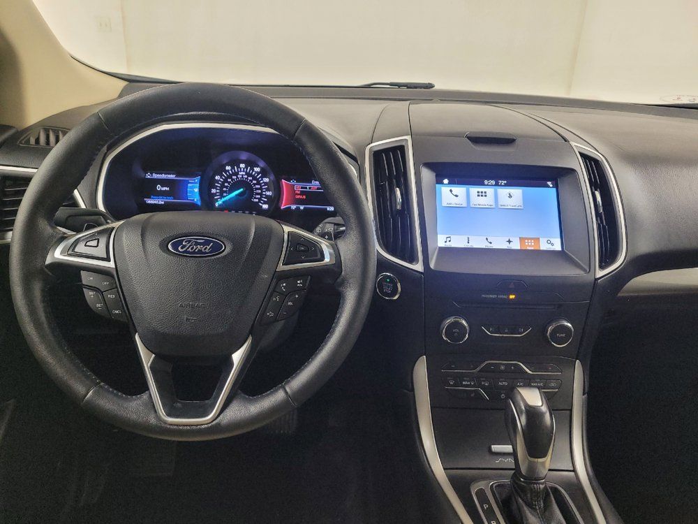 Used 2017 Ford Edge SEL w/ Equipment Group 201A AWD/4WD image 22
