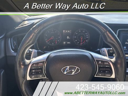 Used 2019 Hyundai Sonata Sport w/ Winter Weather Package image 9