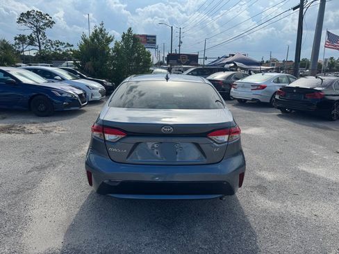 Used 2020 Toyota Corolla LE FWD image 4