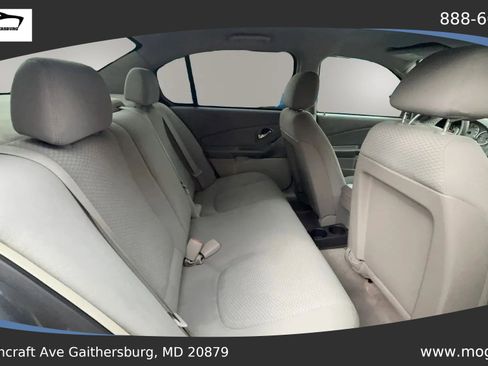 Used 2007 Chevrolet Malibu LS FWD image 3