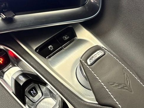 Used 2023 Chevrolet Corvette Stingray Preferred Cpe w/ Z51 Performance Package image 32