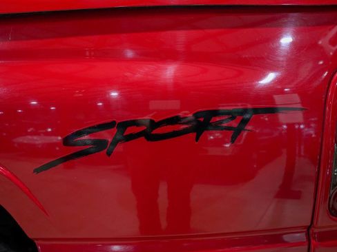 Used 1997 Dodge Ram 1500 Truck 2WD Club Cab image 23