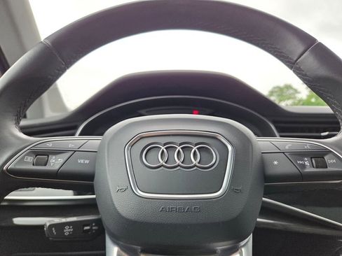 Used 2023 Audi Q7 2.0T Premium Plus AWD/4WD image 37
