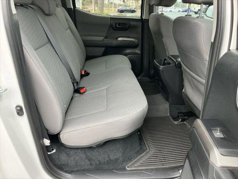 Certified 2023 Toyota Tacoma SR5 image 31