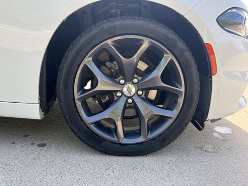Used 2019 Dodge Charger SXT w/ Plus Group RWD image 11