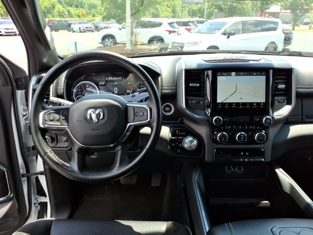 Used 2024 RAM 1500 Laramie AWD/4WD image 7