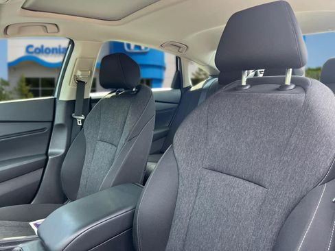 Used 2025 Honda Accord SE image 13