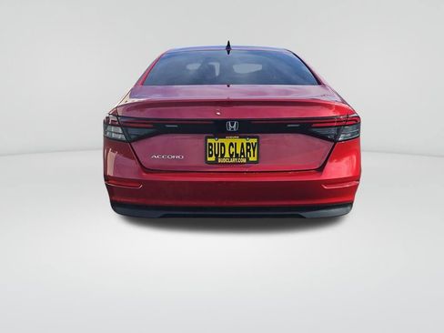 Used 2025 Honda Accord SE image 6