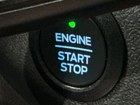 Used 2022 Ford Escape SEL image 42