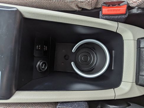 Used 2021 BMW i3 image 25