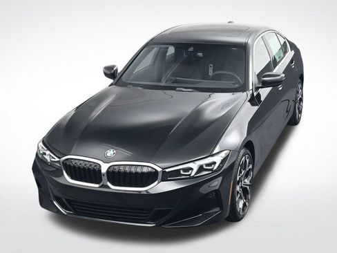 New 2026 BMW 330i xDrive Sedan w/ Convenience Package AWD/4WD image 33