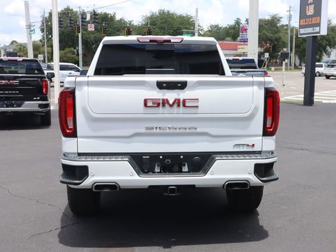 Used 2022 GMC Sierra 1500 AT4 w/ AT4 Premium Package image 6