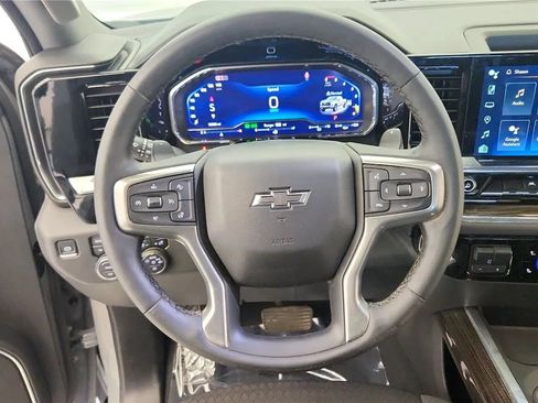 Used 2024 Chevrolet Silverado 1500 LT Trail Boss AWD/4WD image 36