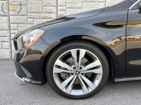 Used 2018 Mercedes-Benz CLA 250 image 9