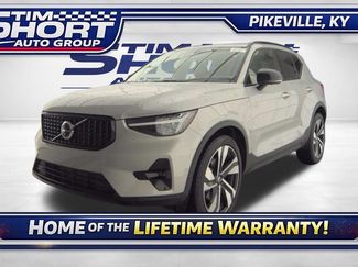 Used 2025 Volvo XC40 B5 Plus 360° Tour