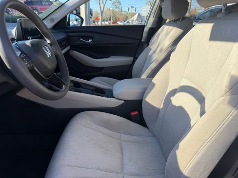 Certified 2023 Honda Accord EX image 17